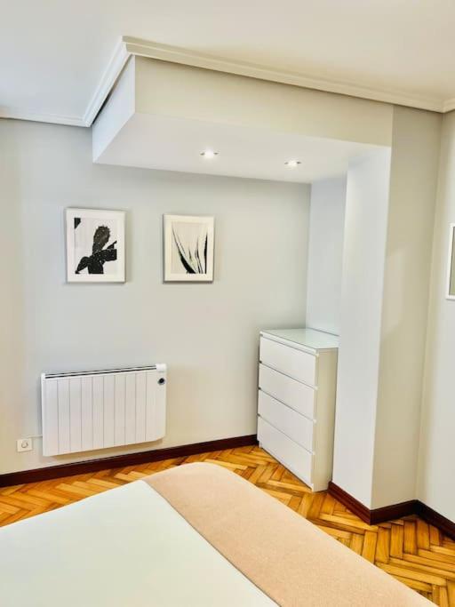 Apartamento En El Centro De Vigo 2 Habitaciones المظهر الخارجي الصورة